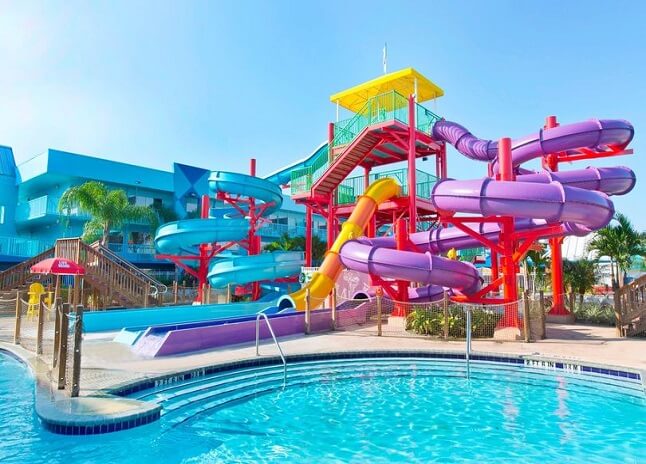 hotel with water park in orlando