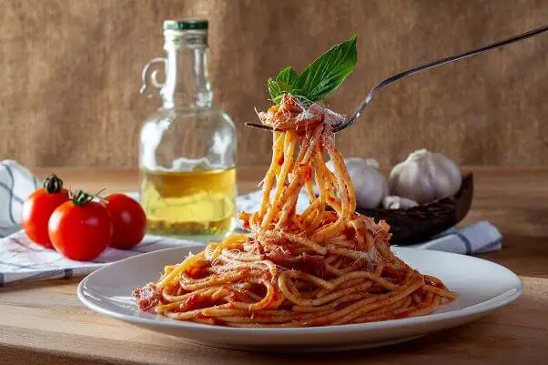 Spaghetti dish 