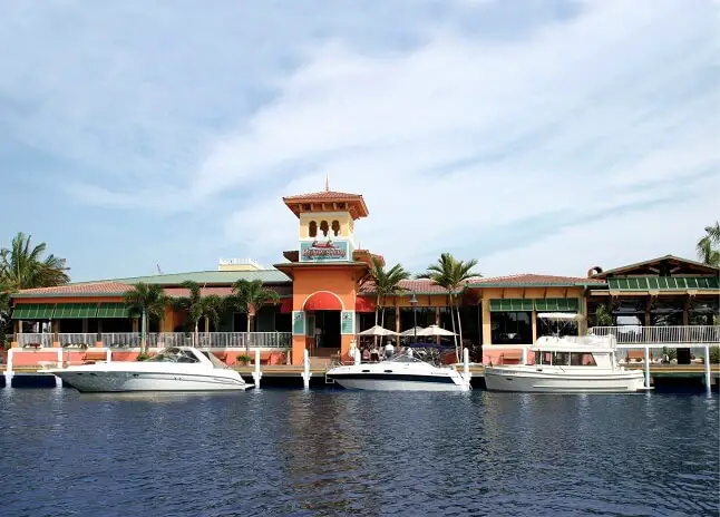 Restaurants on the Water in Cape Coral: