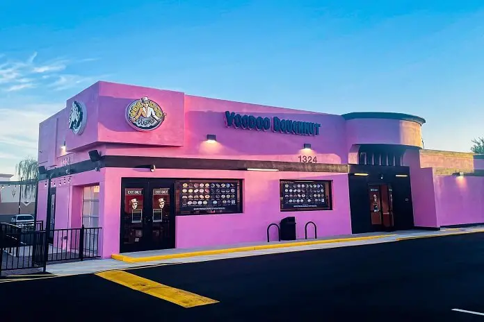 Voodoo Doughnut Fun Places to Eat in Orlando